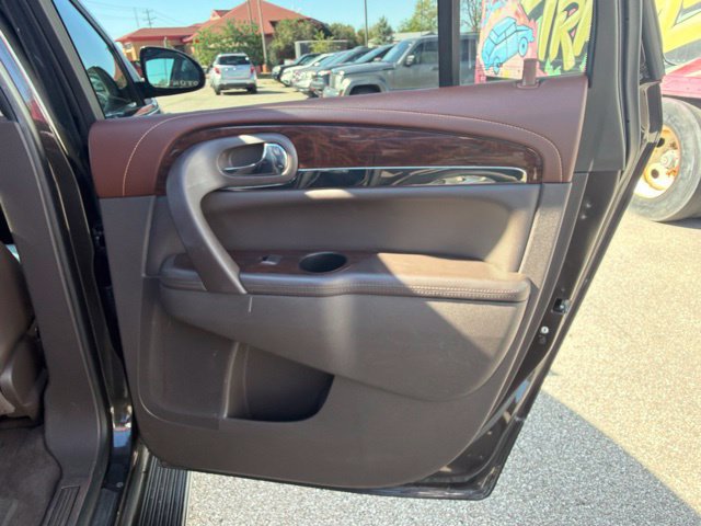 Used 2014 Buick Enclave Premium AWD/4WD image 28