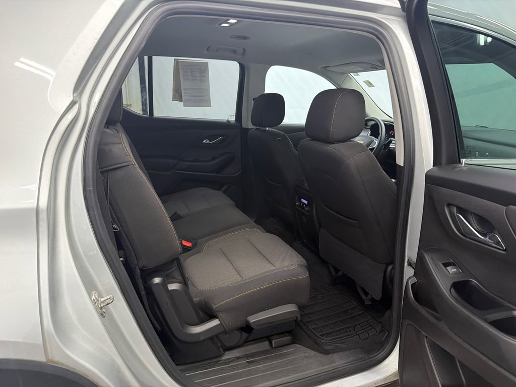 Used 2019 Chevrolet Traverse LS image 16