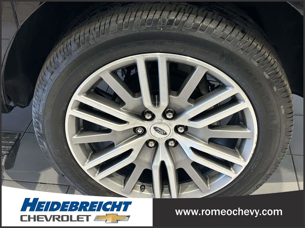 Used 2022 Ford Expedition Max Platinum image 9