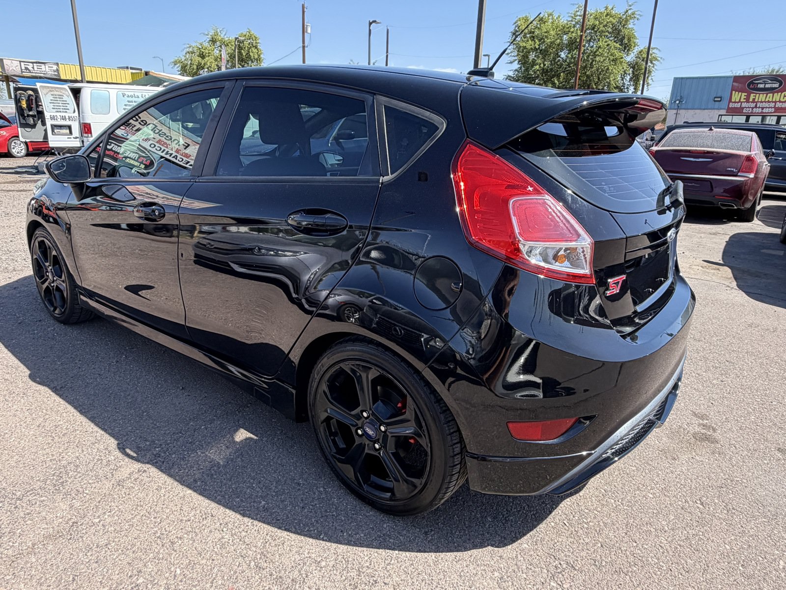 Used 2018 Ford Fiesta ST FWD image 4