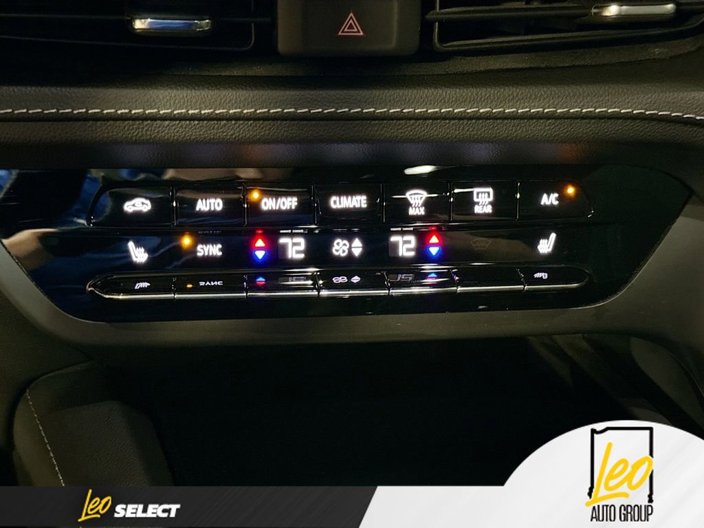 Used 2023 Buick Envision Preferred AWD/4WD image 18