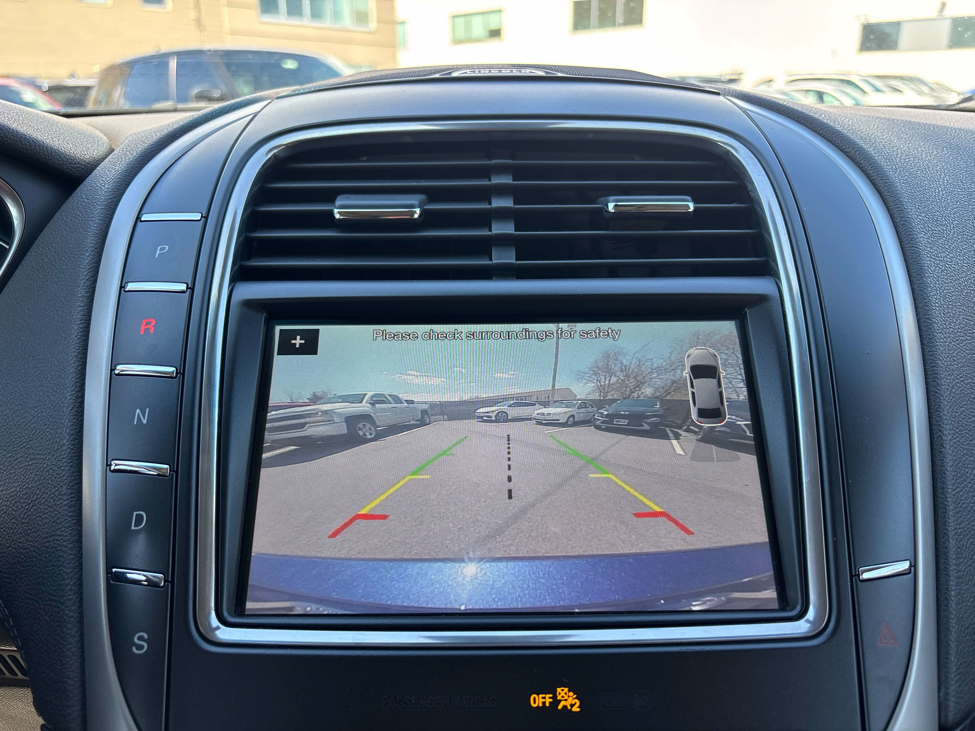 Used 2017 Lincoln MKX Reserve image 24