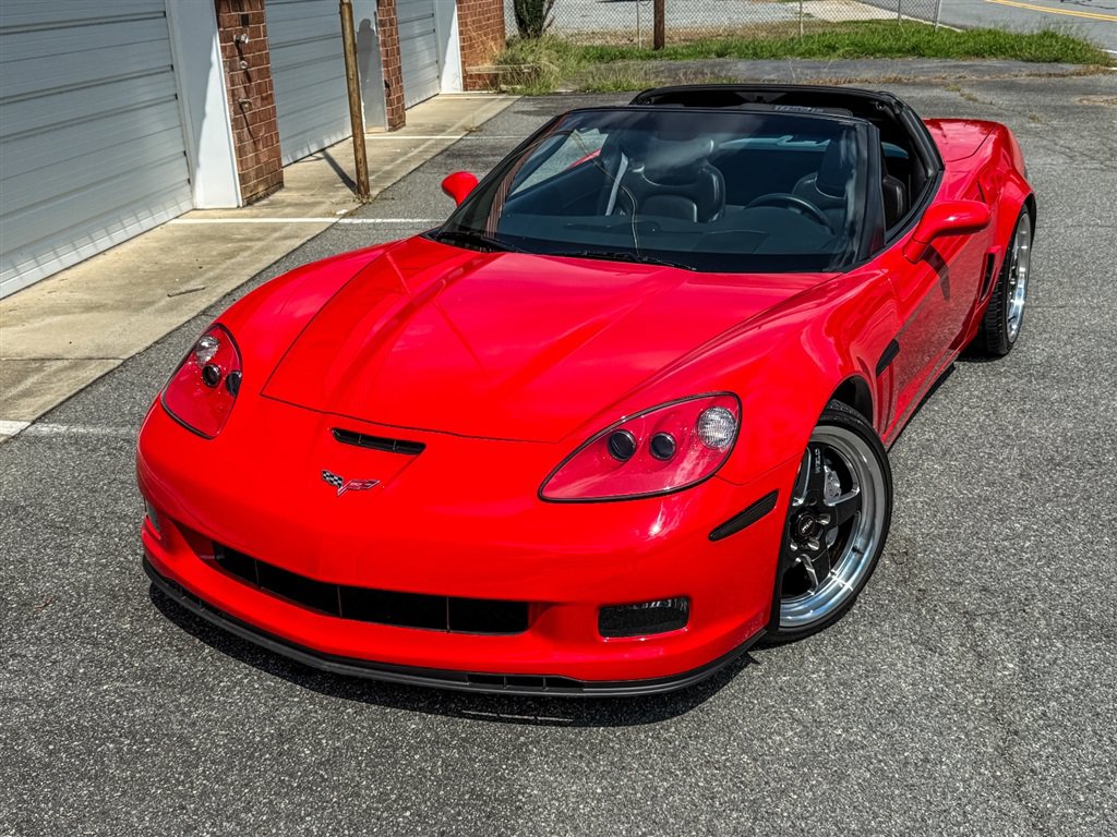 Used 2013 Chevrolet Corvette Grand Sport RWD image 14