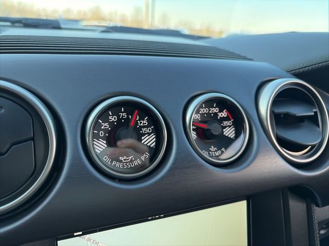 Used 2016 Ford Mustang Shelby GT350 w/ Technology Package RWD image 22