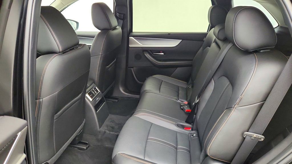 Used 2025 MAZDA CX-70 Plug-In Hybrid w/ Premium Pkg image 21