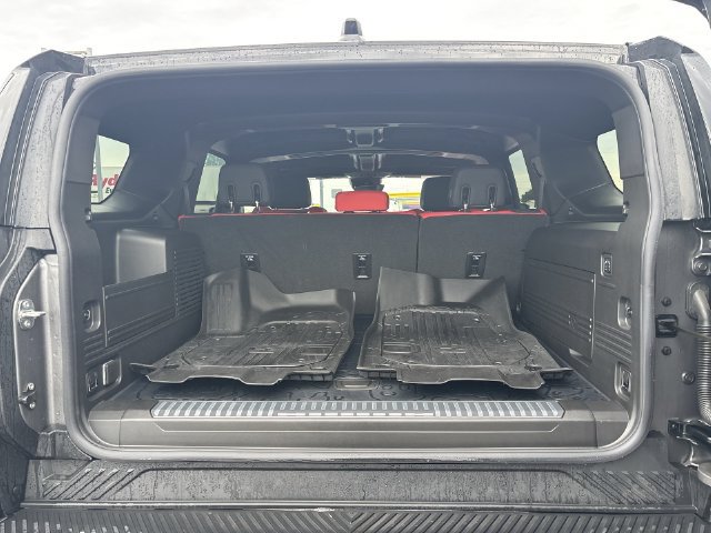 Certified 2026 GMC Hummer EV 3X w/ Carbon Fiber Edition Package AWD/4WD image 16