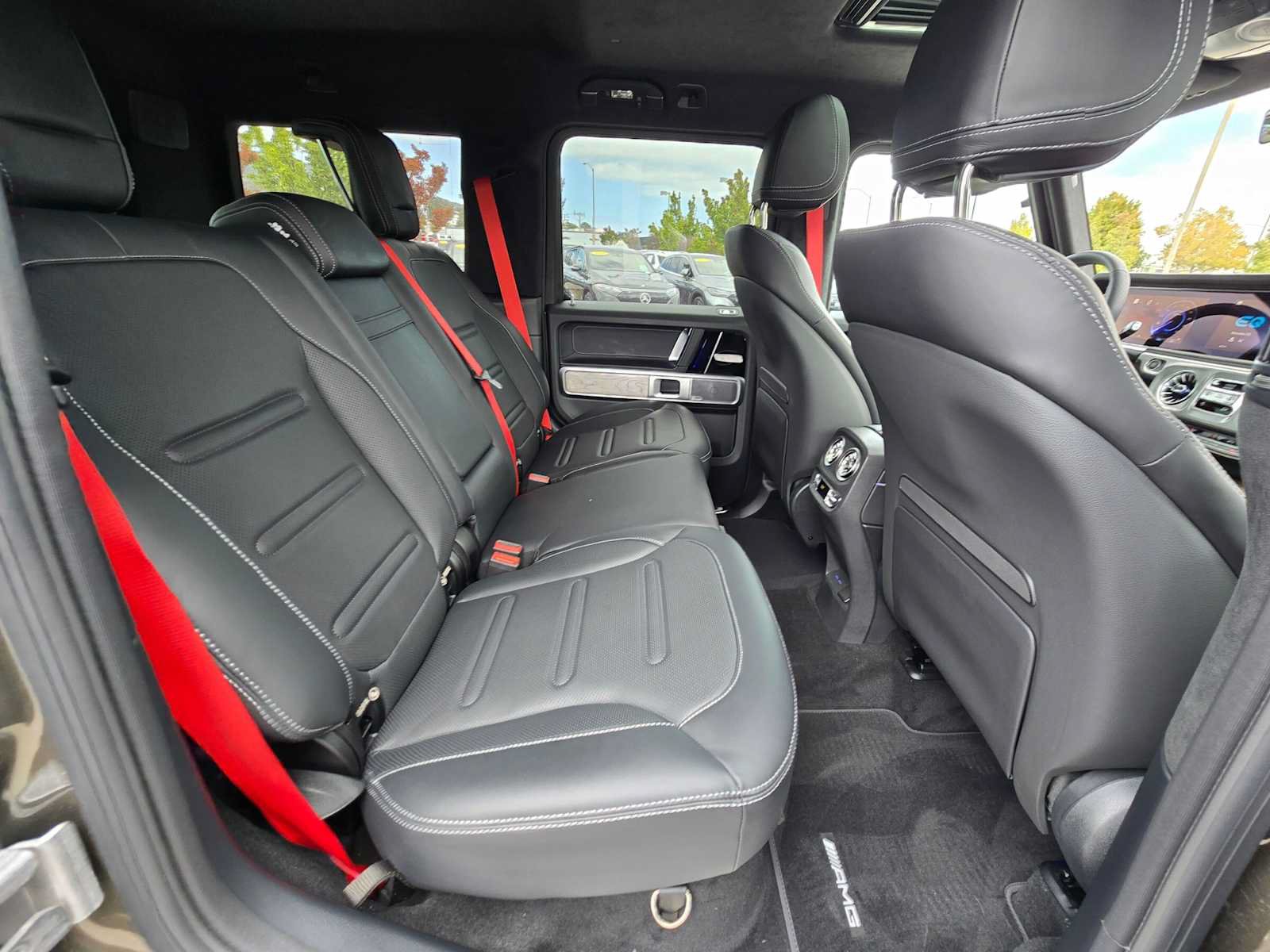 New 2027 Mercedes-Benz G 580 e image 12