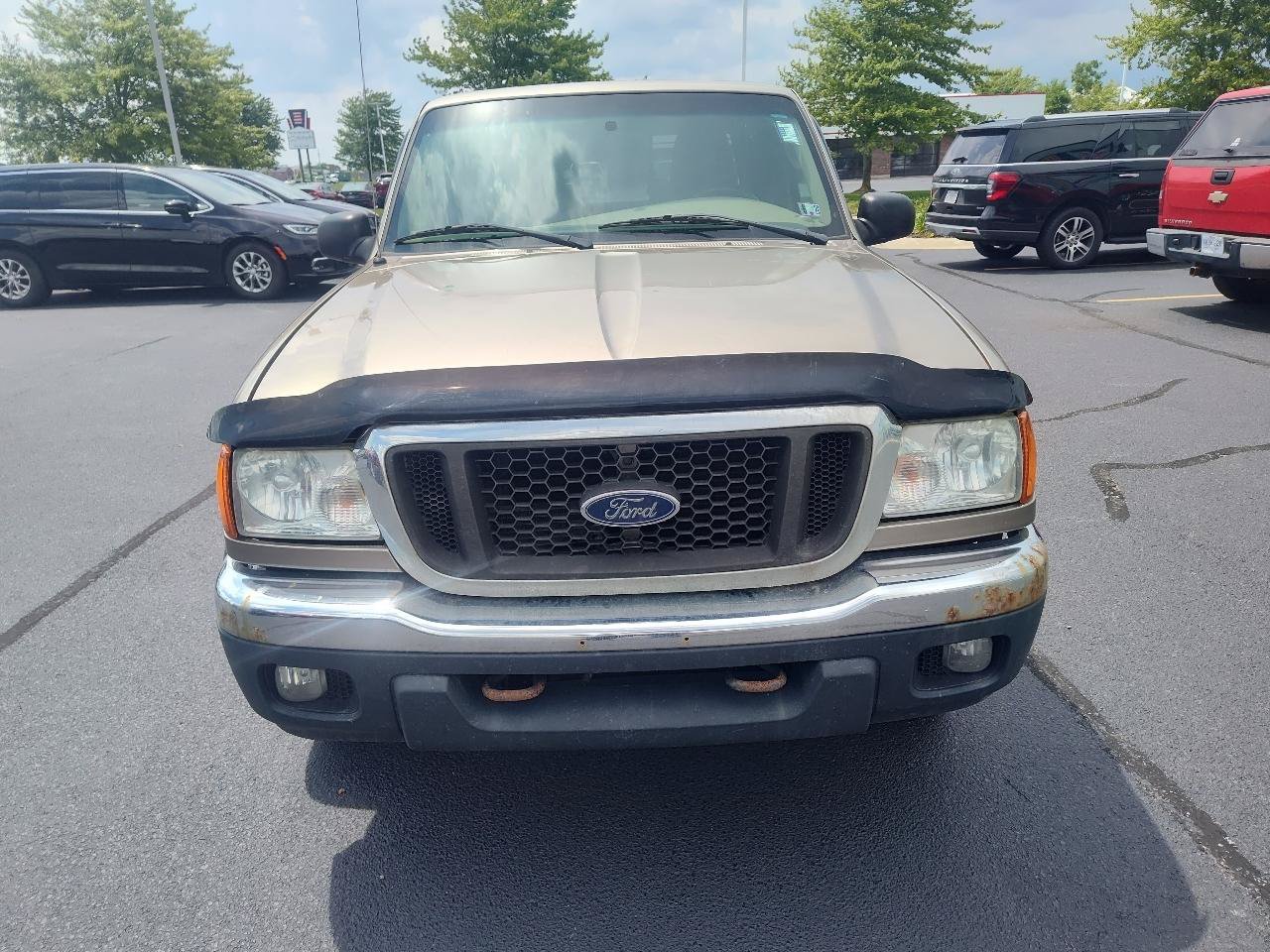 Used 2004 Ford Ranger XL AWD/4WD image 2