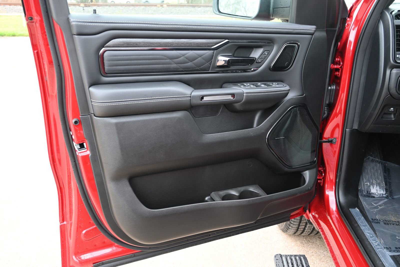 New 2026 RAM 1500 Limited image 8