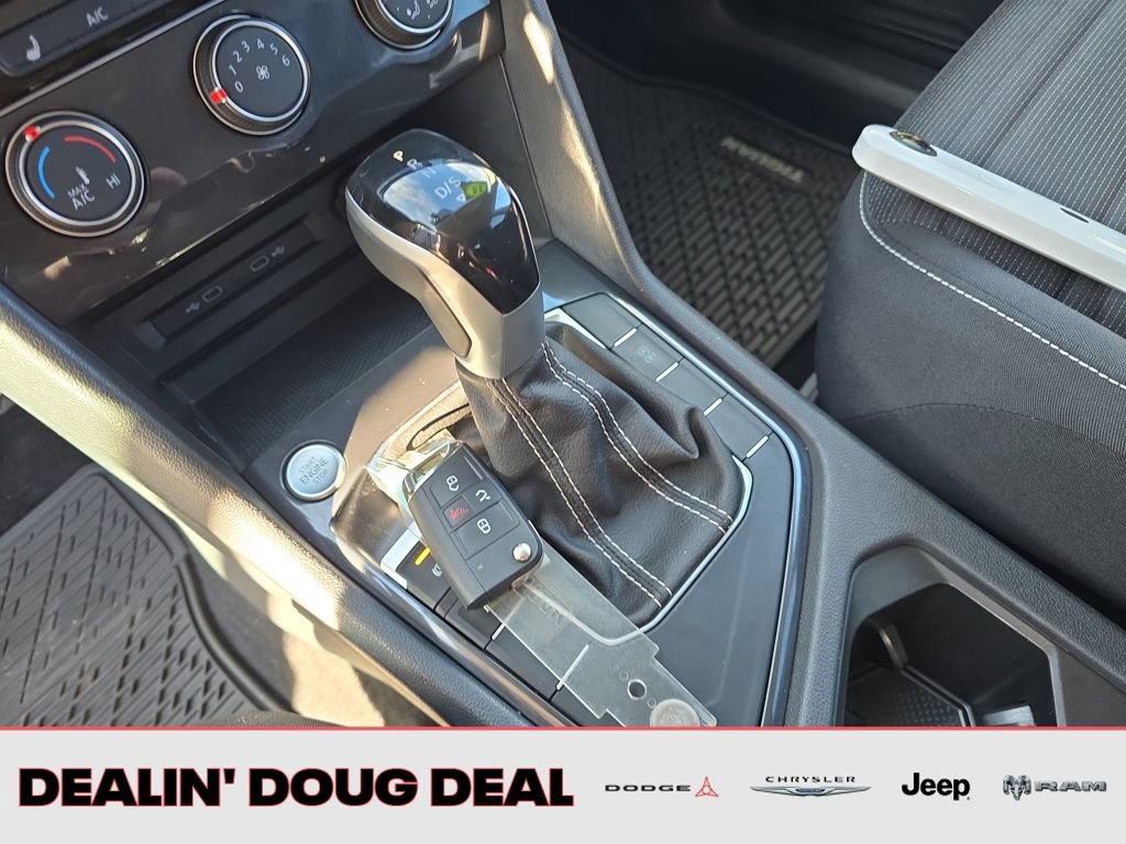 Used 2023 Volkswagen Tiguan S image 22