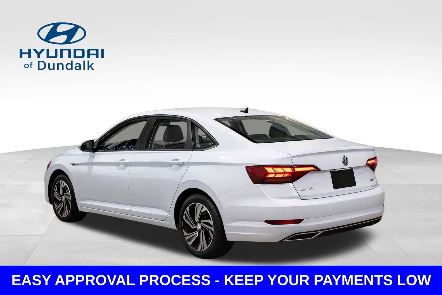 Used 2019 Volkswagen Jetta SEL Premium image 5