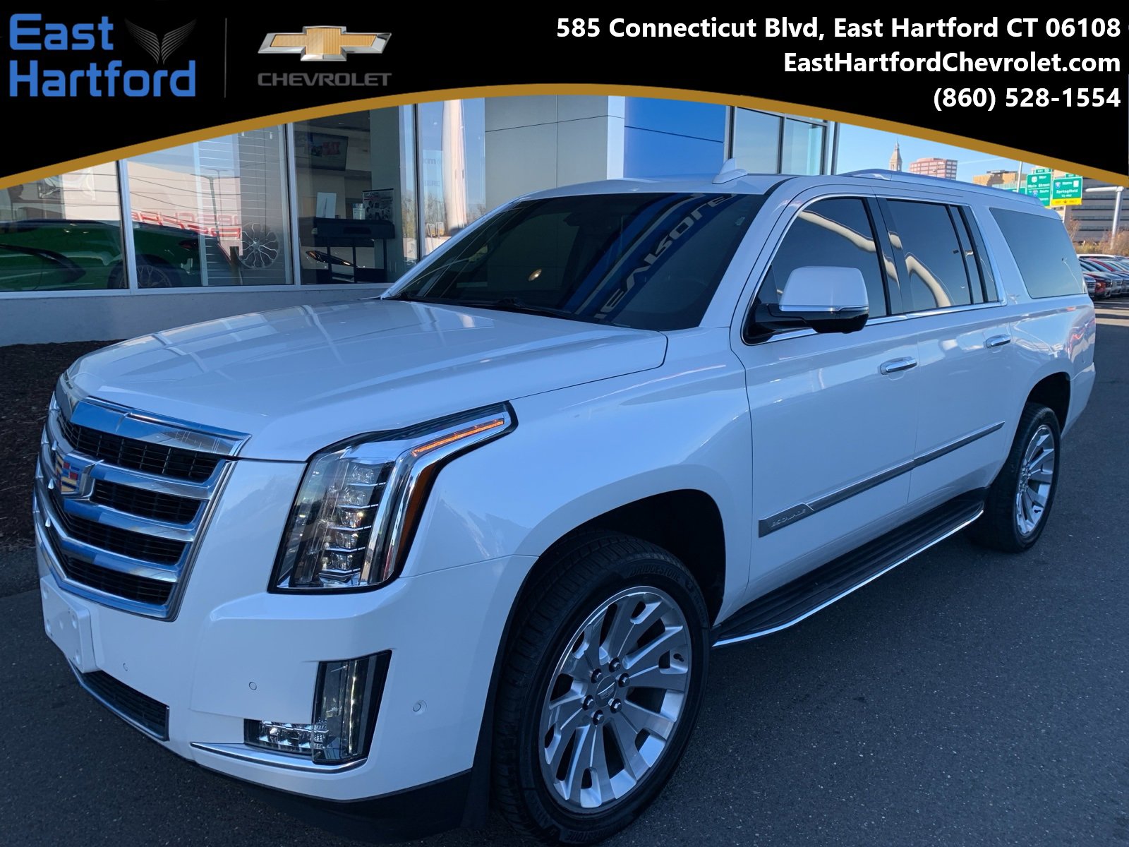 Used 2017 Cadillac Escalade ESV 4WD image 1