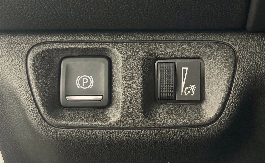 Used 2017 GMC Acadia SLT FWD image 14