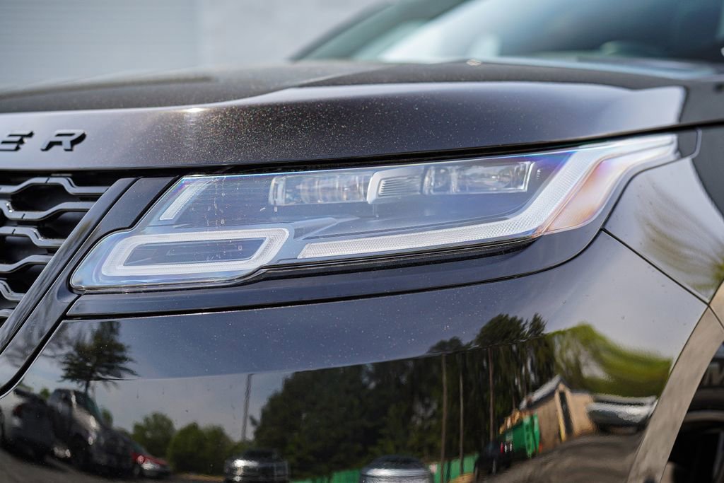 Used 2022 Land Rover Range Rover Velar R-Dynamic S AWD/4WD image 4