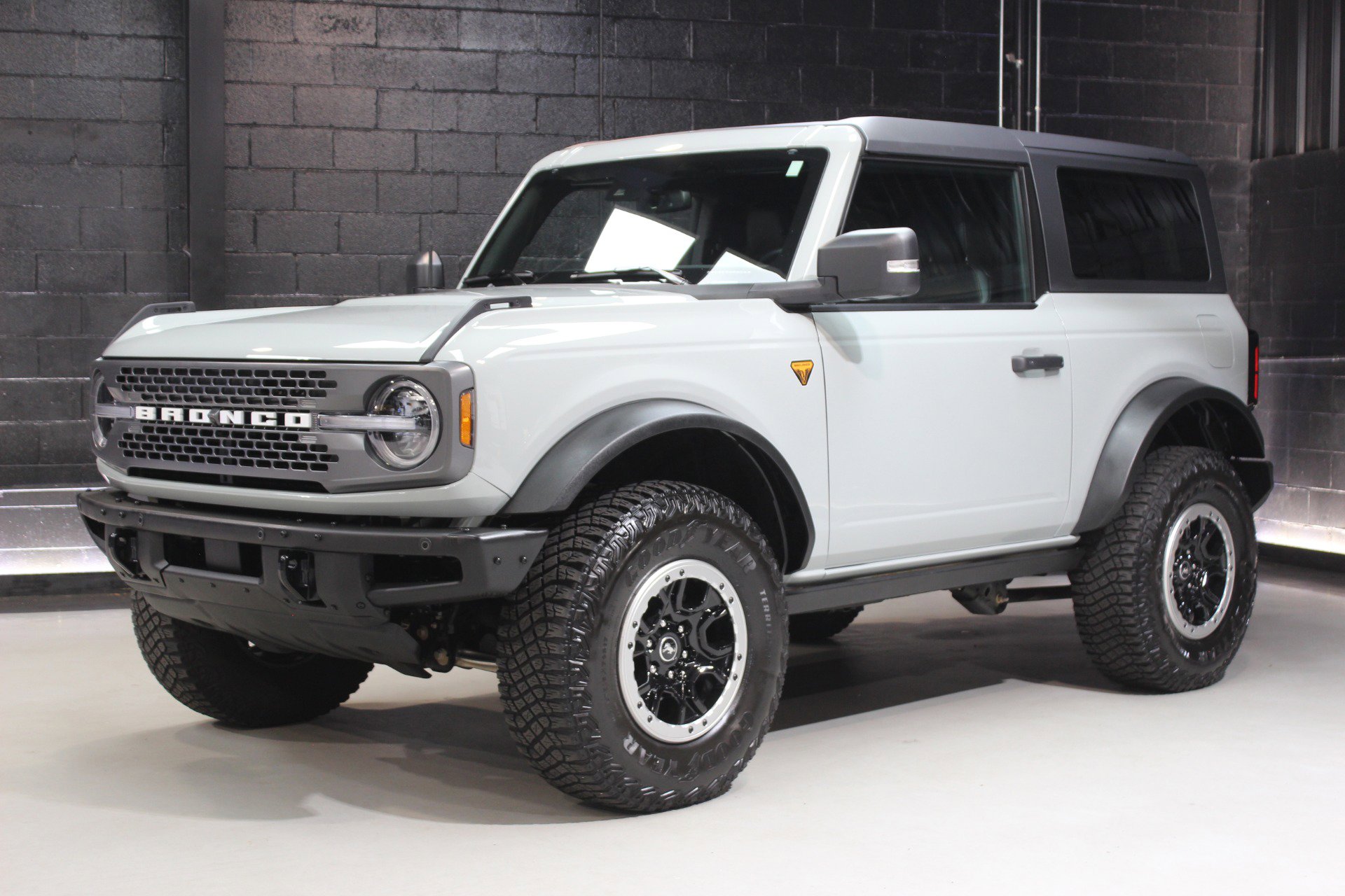 Used 2022 Ford Bronco Badlands image 65