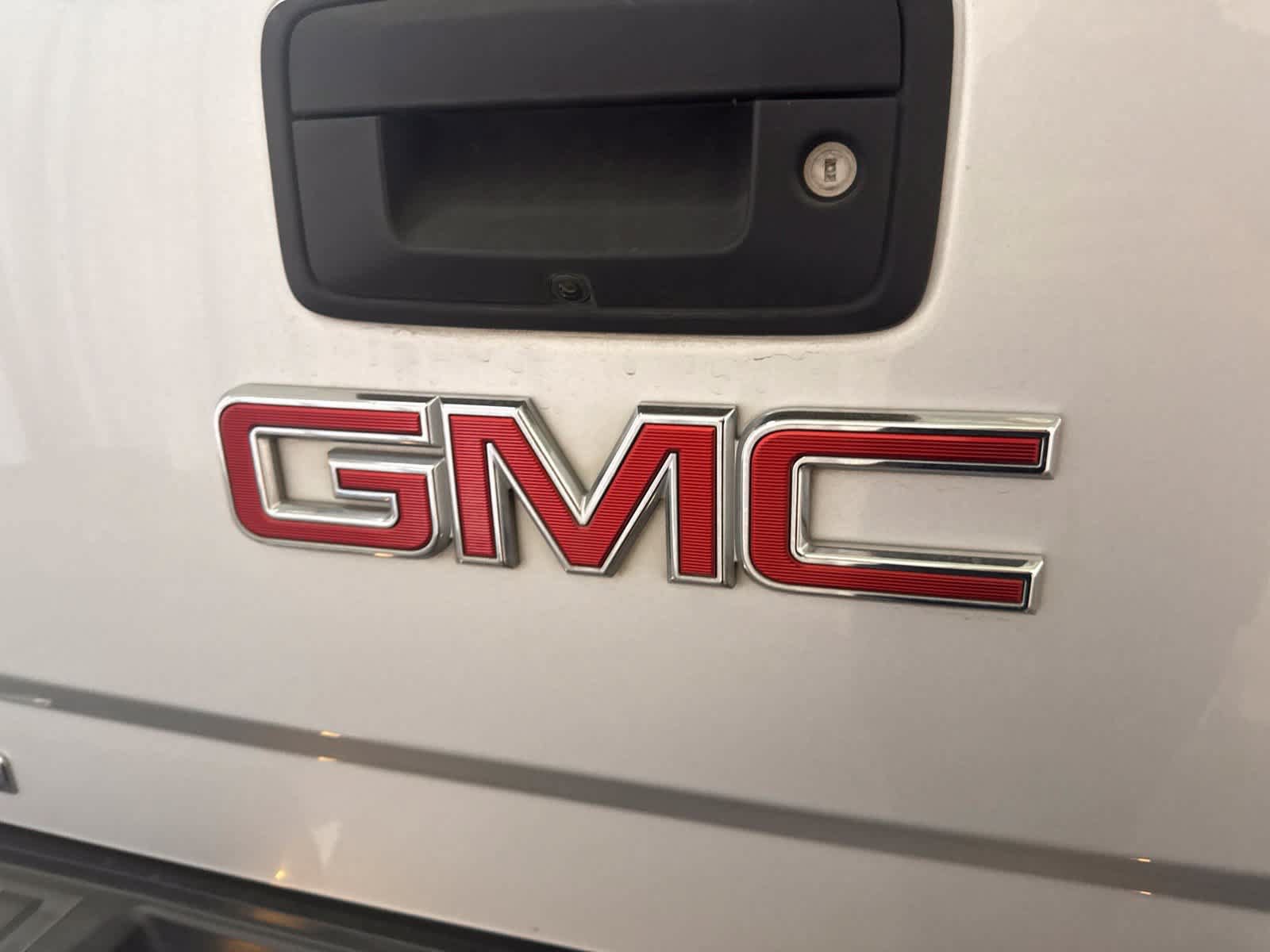 Used 2016 GMC Sierra 1500 SLT w/ SLT Premium Package AWD/4WD image 16