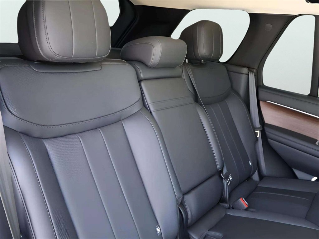 Used 2024 Land Rover Range Rover SE image 71