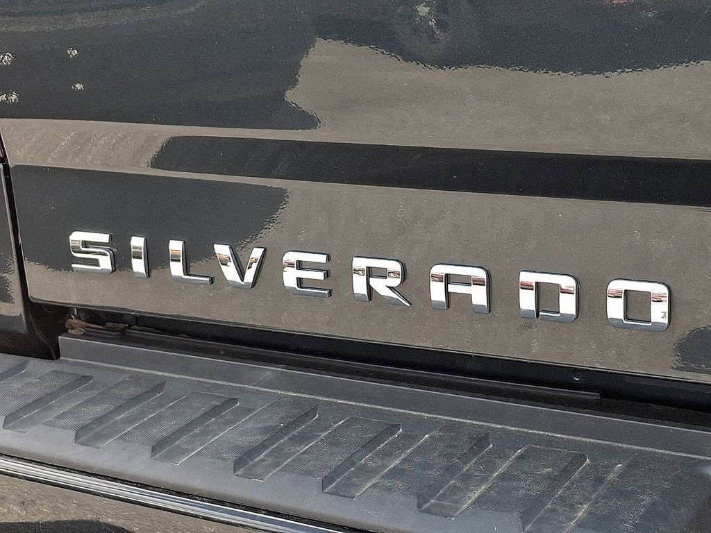 Used 2018 Chevrolet Silverado 1500 LT w/ All Star Edition image 22