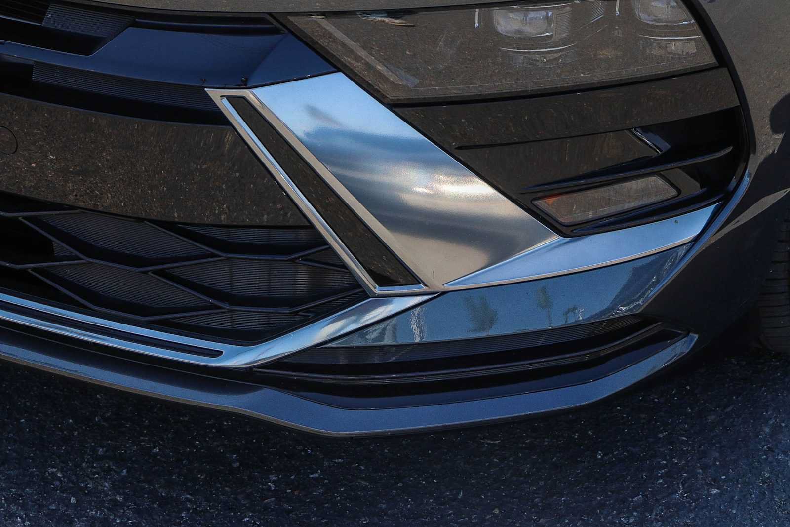 Used 2025 Hyundai Sonata SEL FWD image 4