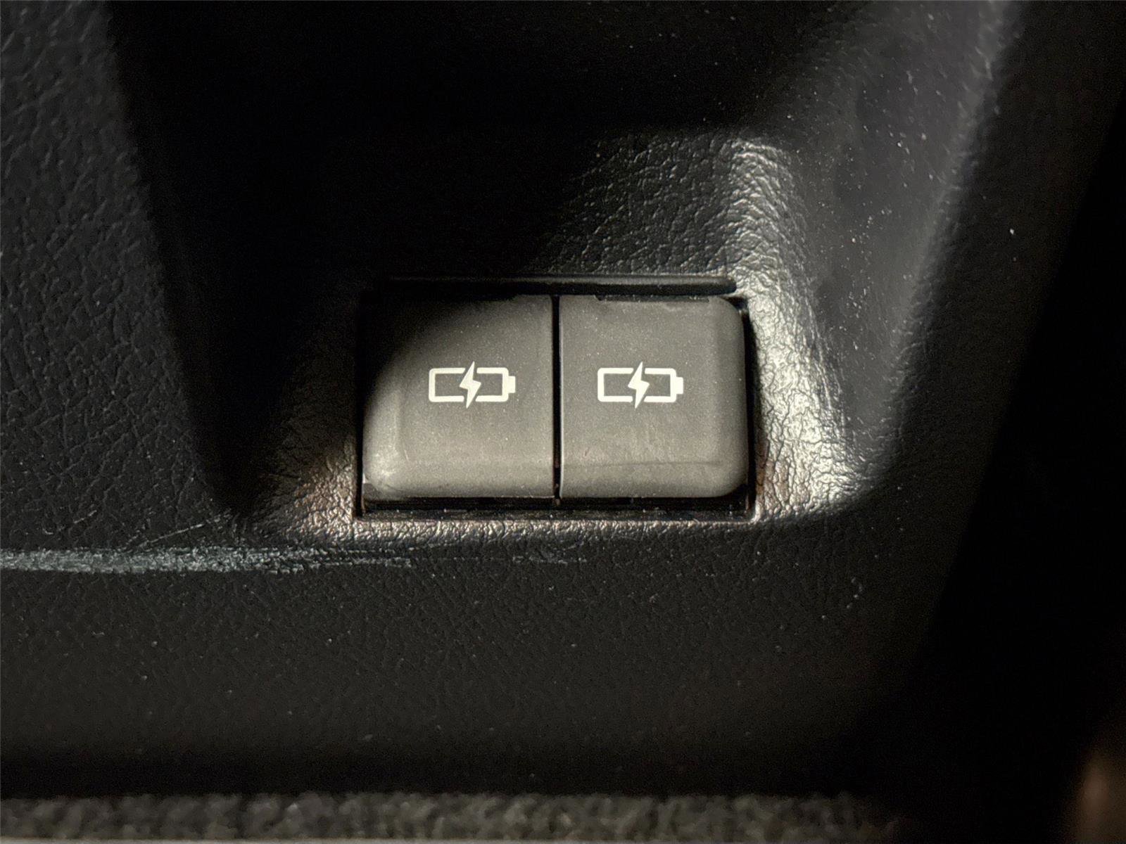 Certified 2024 Toyota 4Runner Limited AWD/4WD image 38