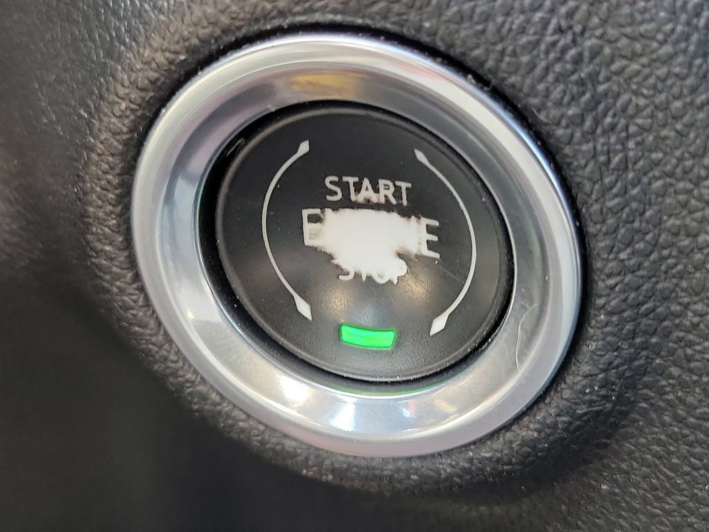 Certified 2019 GMC Sierra 1500 SLE w/ SLE Value Package AWD/4WD image 16