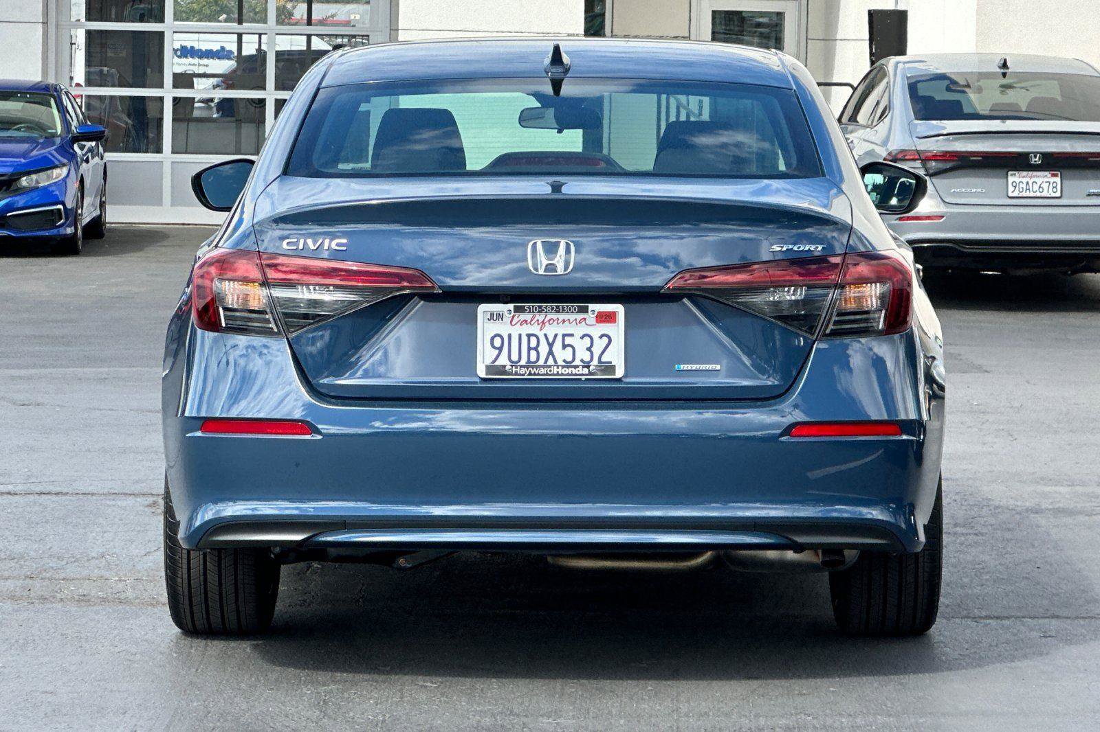 Certified 2025 Honda Civic Sport image 4