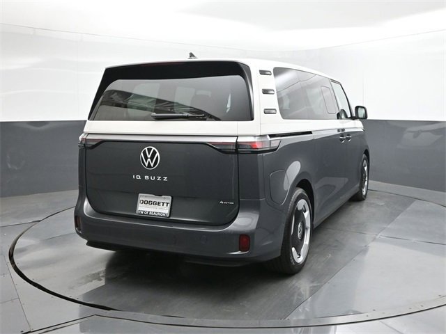 New 2025 Volkswagen ID. Buzz Pro S Plus image 11