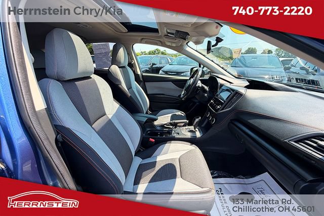 Used 2020 Subaru Crosstrek 2.0i Premium w/ Moonroof Package 2 AWD/4WD image 23