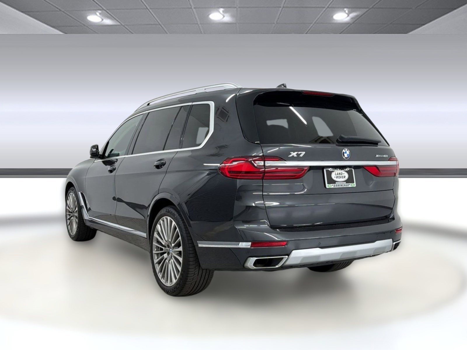 Used 2022 BMW X7 xDrive40i w/ Premium Package AWD/4WD image 3