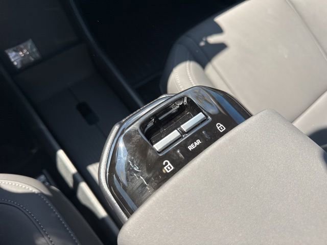 New 2025 Volvo EX30 Plus w/ Protection Package Premier image 22