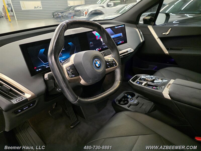 Used 2024 BMW iX xDrive50 AWD/4WD image 20