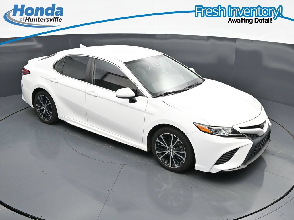 Used 2020 Toyota Camry SE FWD image 27