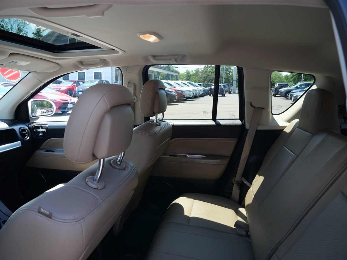 Used 2017 Jeep Compass High Altitude AWD/4WD image 20