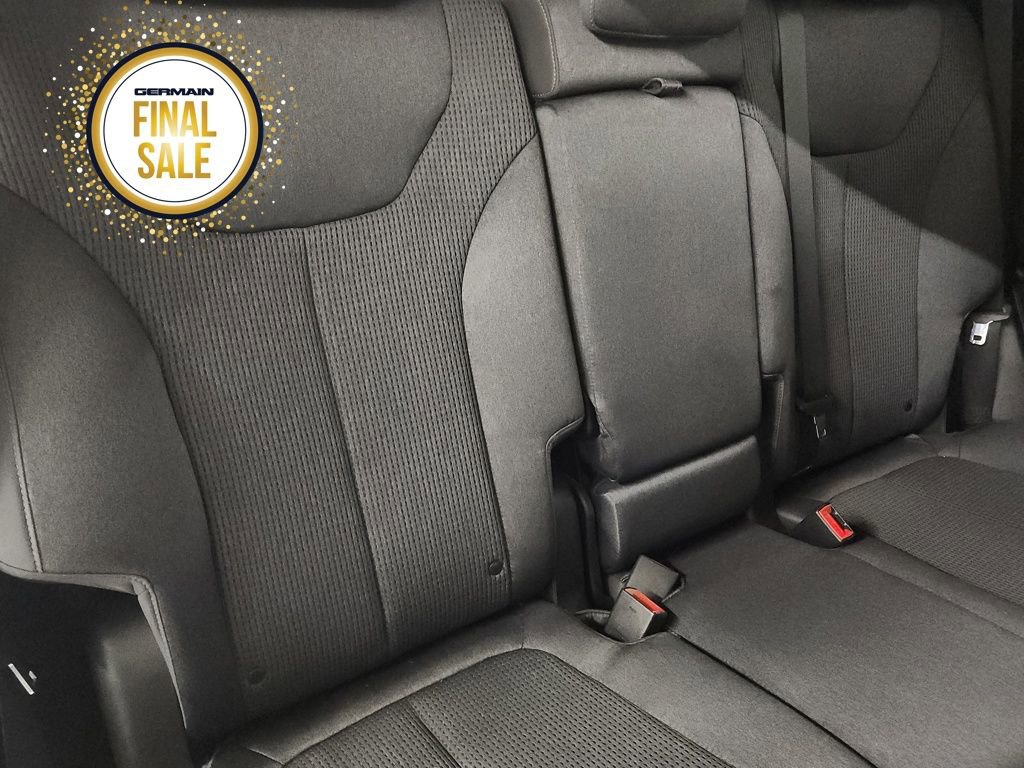 Used 2021 Hyundai Santa Fe SEL w/ Cargo Package image 17