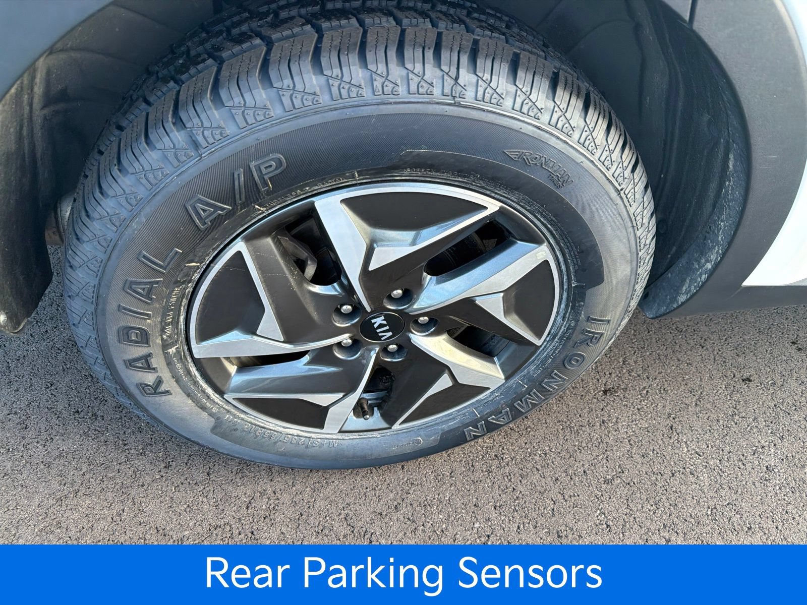 Certified 2021 Kia Sorento S FWD image 28