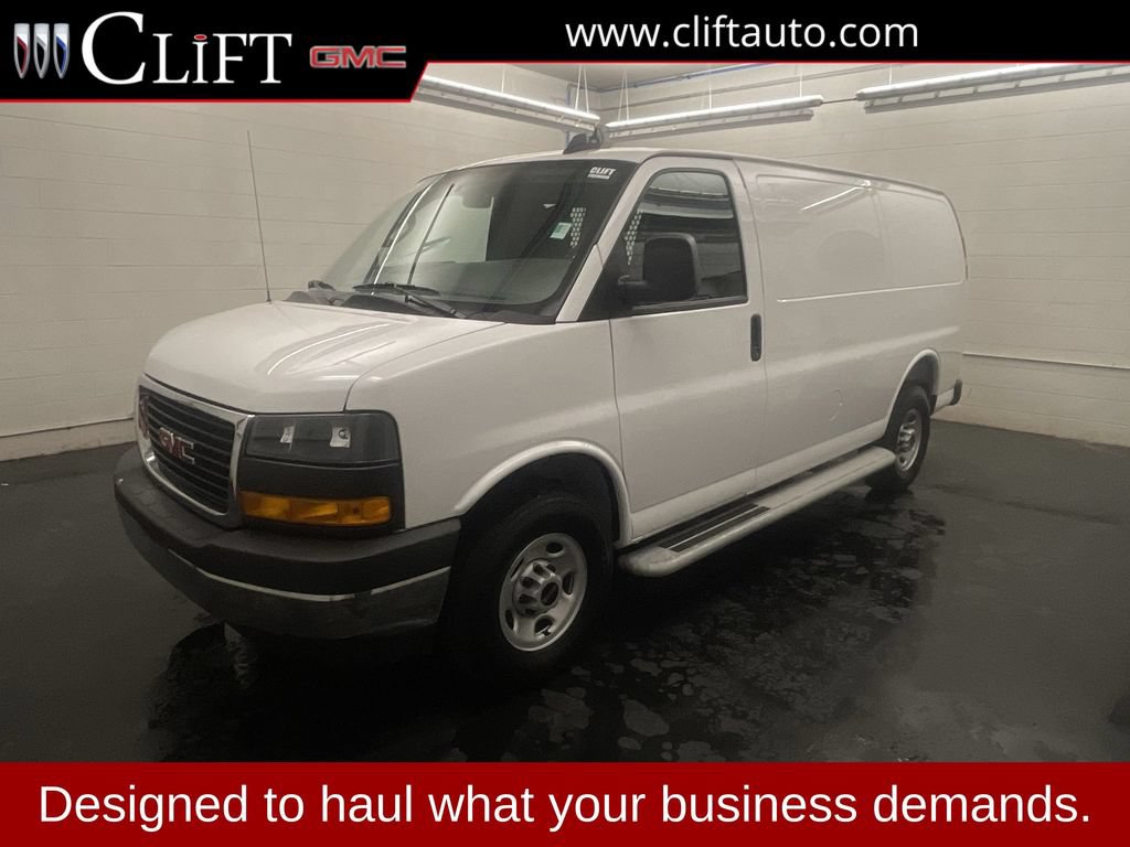 Used 2025 GMC Savana 2500 w/ Driver Convenience Package RWD image 1