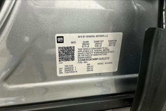 Used 2023 Chevrolet Traverse LT image 32