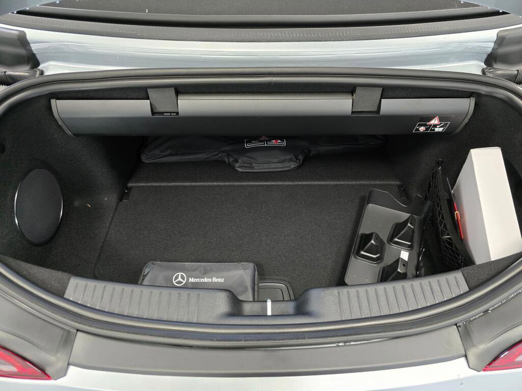 New 2025 Mercedes-Benz SL 43 AMG image 11