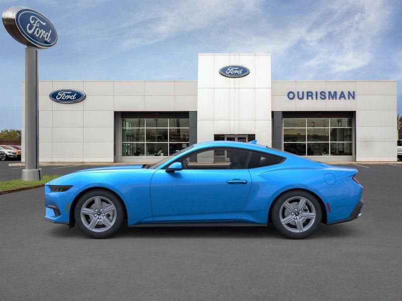 New 2026 Ford Mustang Coupe image 4