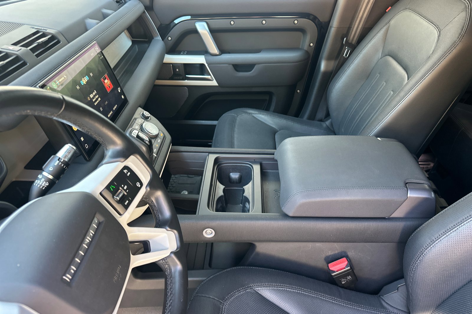 Used 2022 Land Rover Defender 110 Trophy Edition image 10