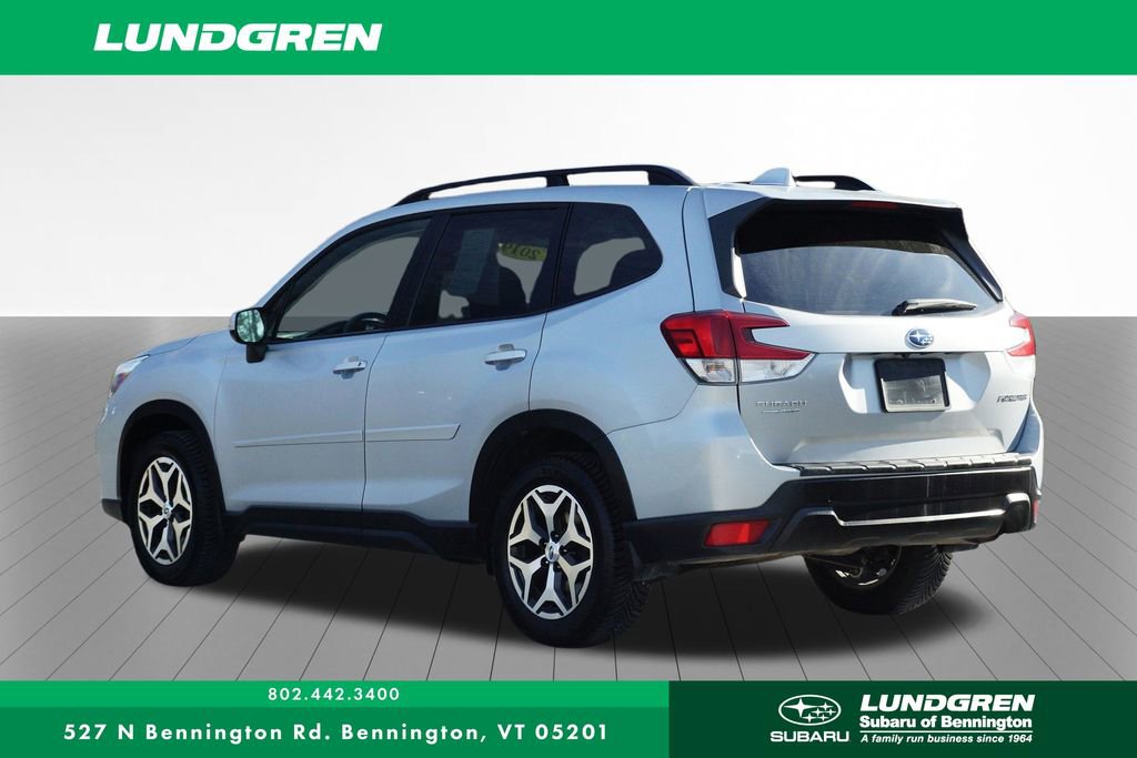 Used 2019 Subaru Forester Premium w/ All-Weather Package image 6