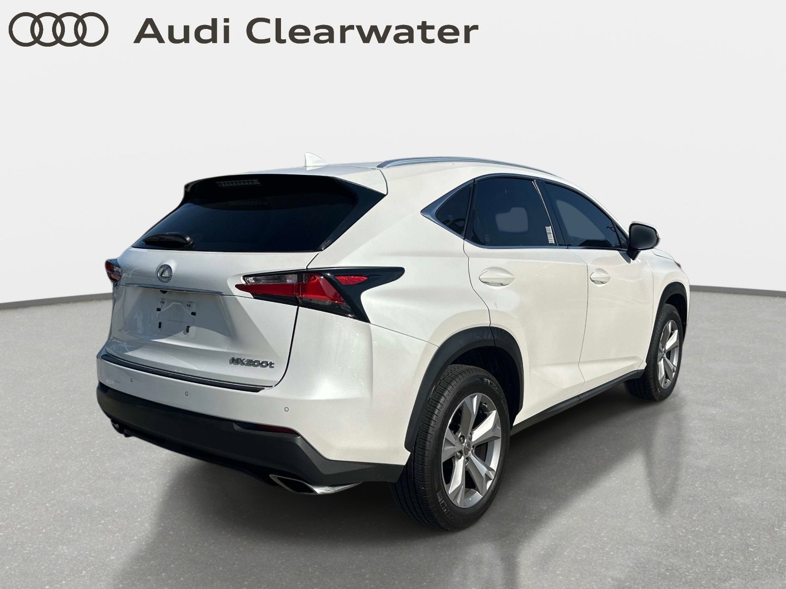 Used 2017 Lexus NX 200t FWD image 3
