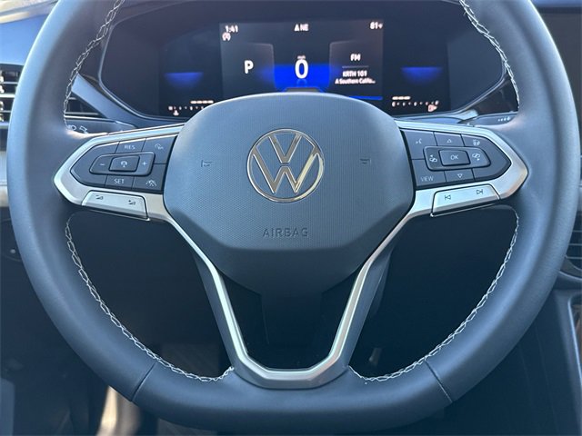 Certified 2023 Volkswagen Taos SE w/ Panoramic Sunroof Package image 31