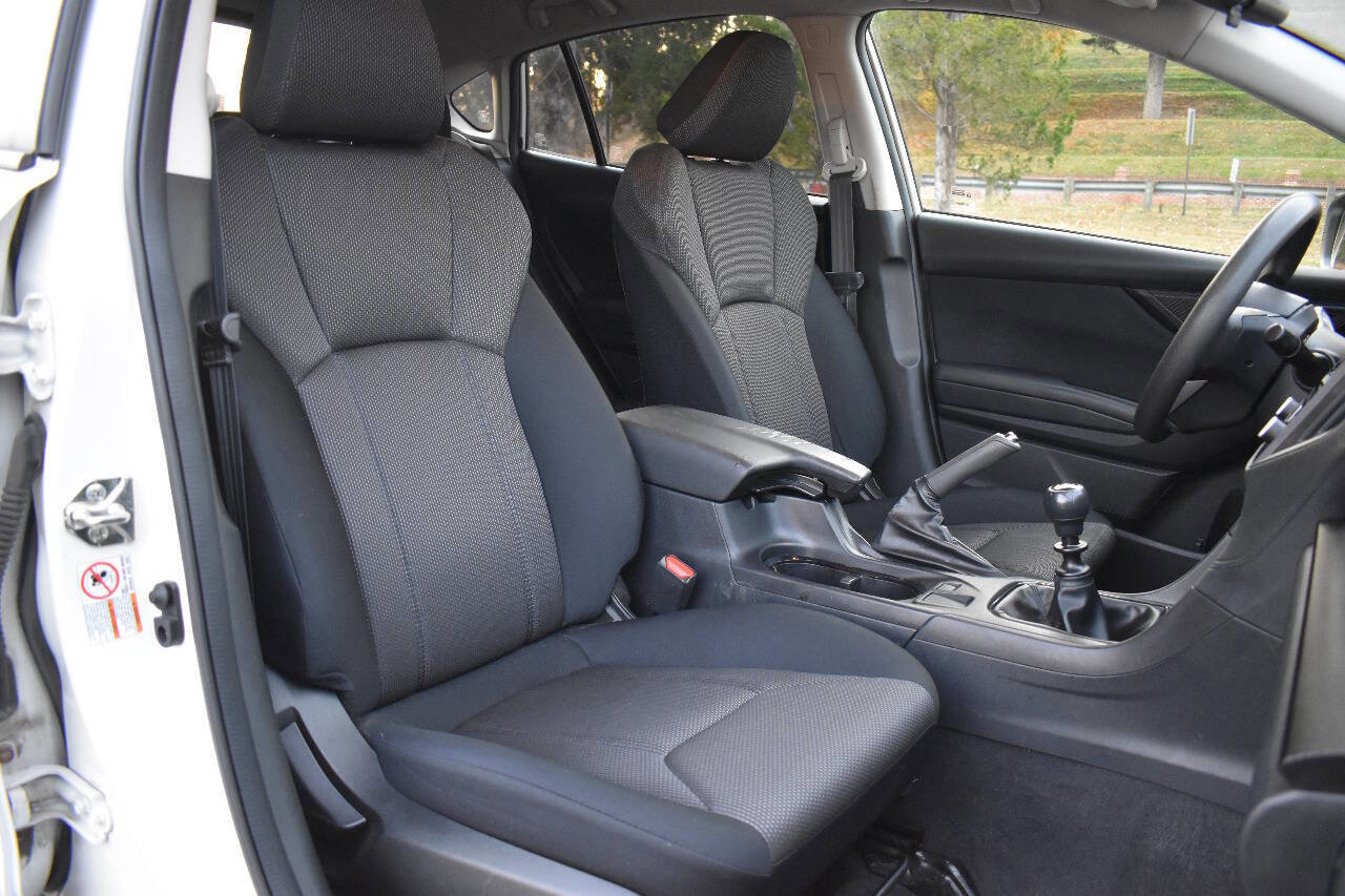 Used 2018 Subaru Crosstrek 2.0i image 13