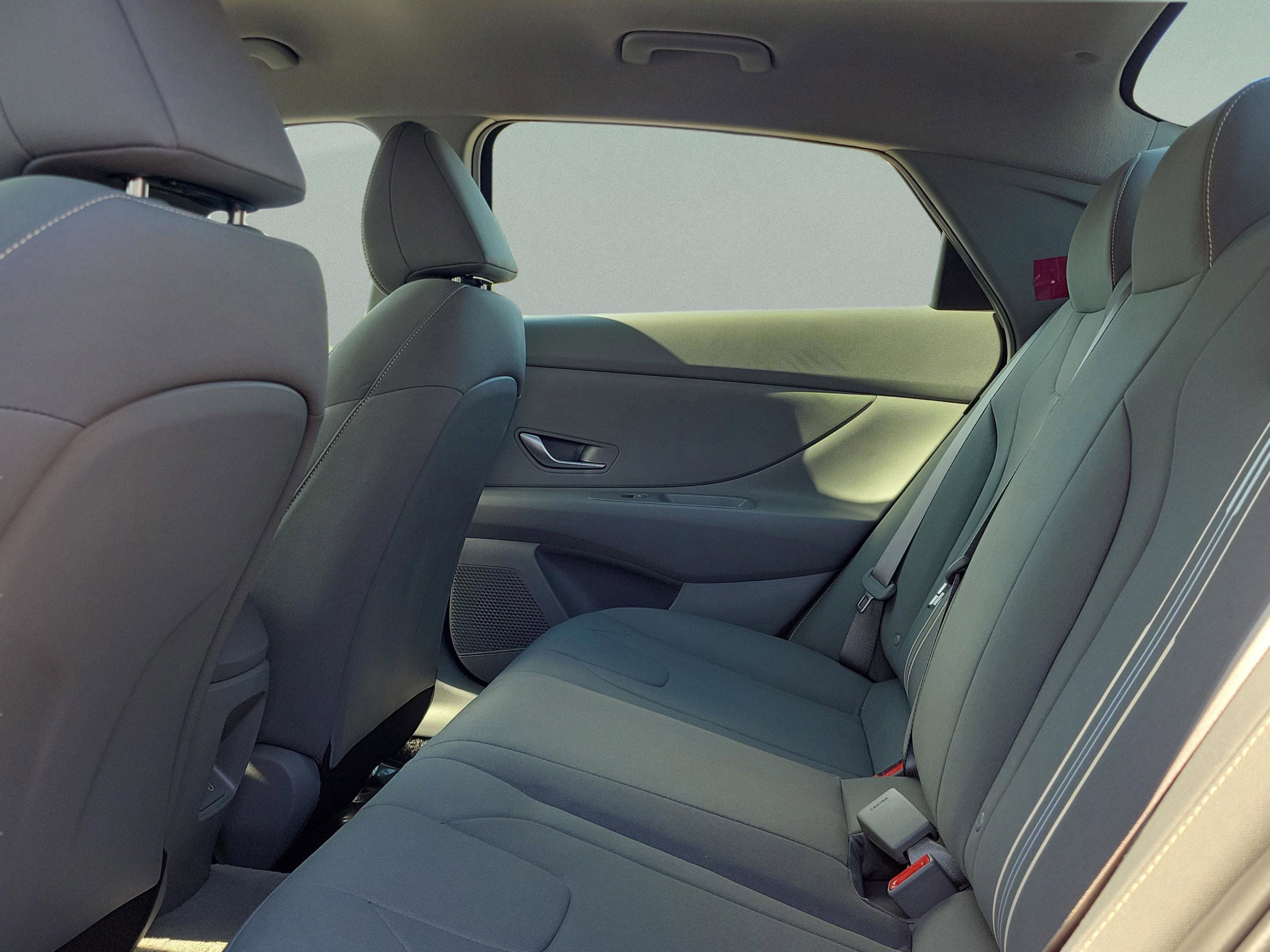 New 2026 Hyundai Elantra Blue image 7