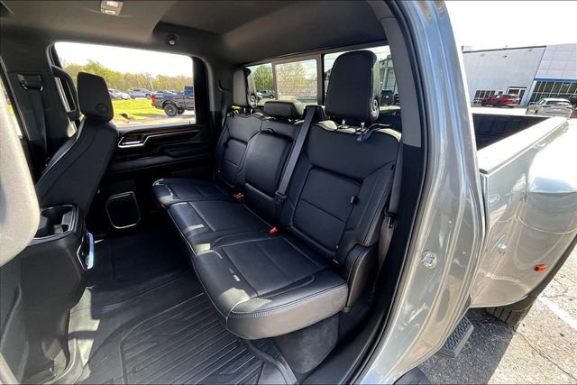 Used 2024 GMC Sierra 3500 Denali w/ Denali Reserve Package image 23