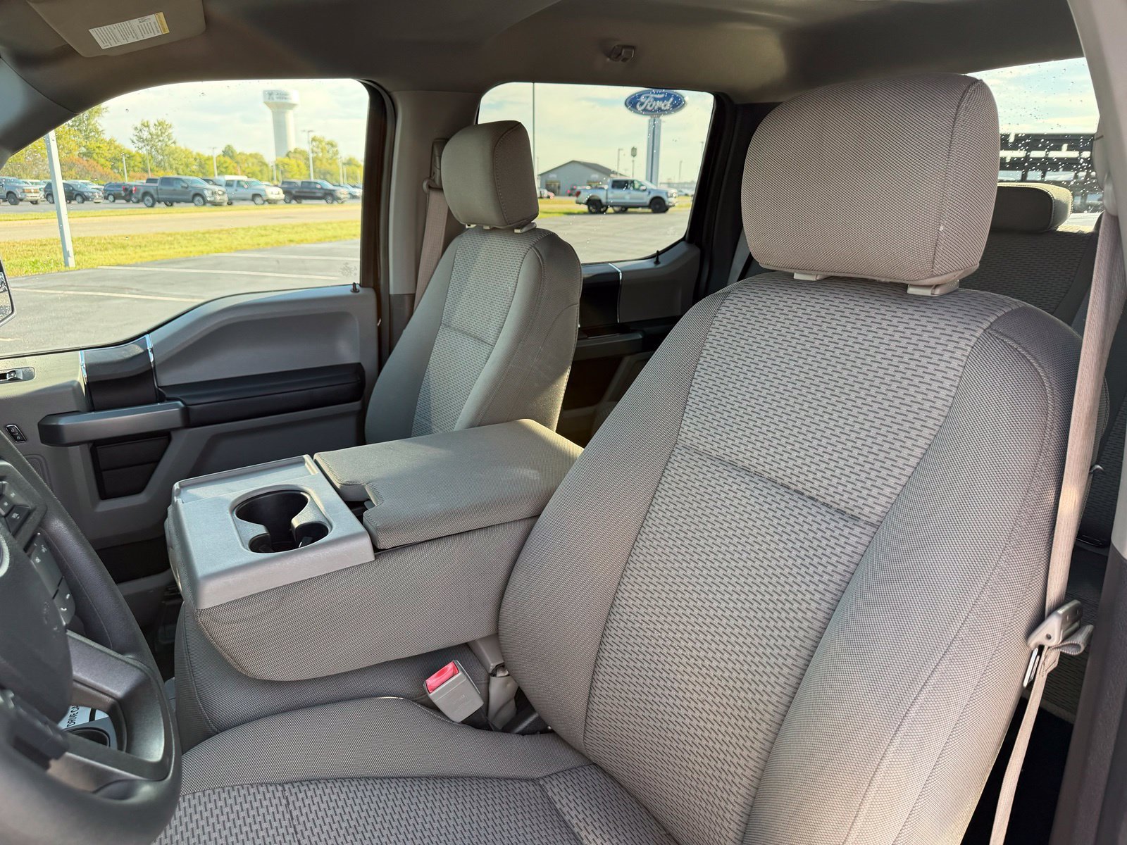 Used 2018 Ford F150 XLT AWD/4WD image 12