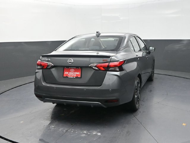 Used 2024 Nissan Versa SR FWD image 7