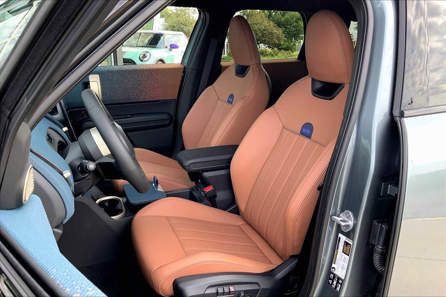 New 2026 MINI Cooper Countryman S w/ Comfort Package Max image 9