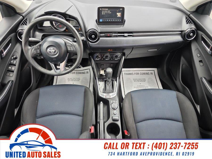 Used 2018 Toyota Yaris iA FWD image 13